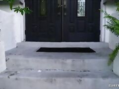 Curvy Cutie with a Tremendous Booty - POV Anal