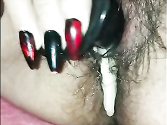 After masturbating so much I take the cream out of my cunt, do you want to eat it?