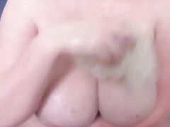 Big Boobs BBW Kiki Bathtime Fun