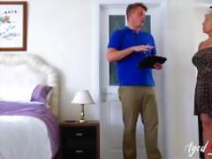 Savana loves sucking big cock Marc Kaye