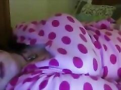 butt spread on webcam 2